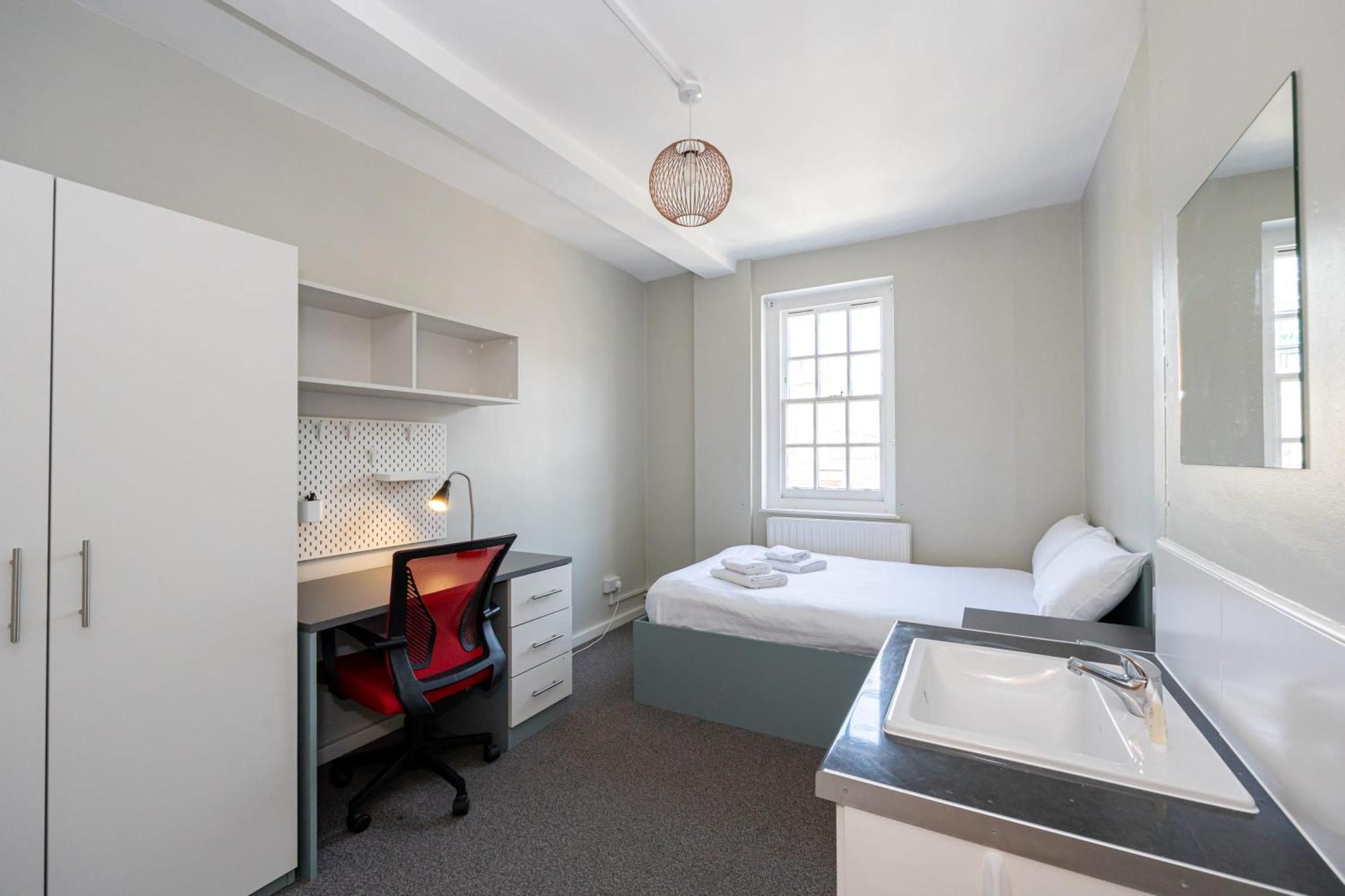 Spacious Room With Shared Facilities London Luaran gambar