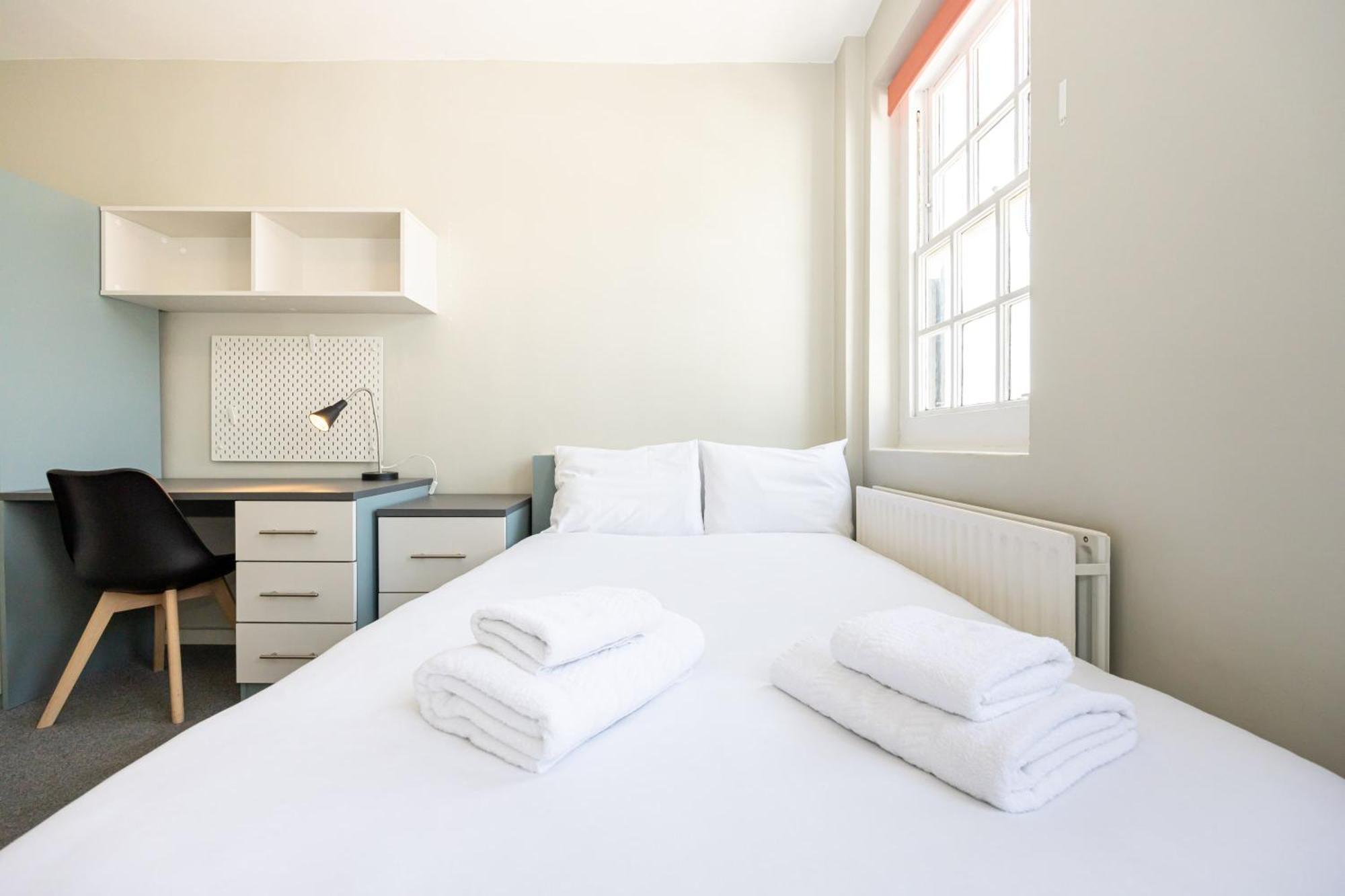 Spacious Room With Shared Facilities London Luaran gambar